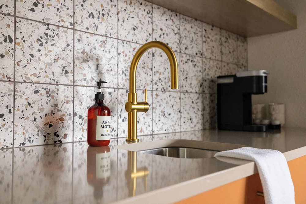 Private kitchenette