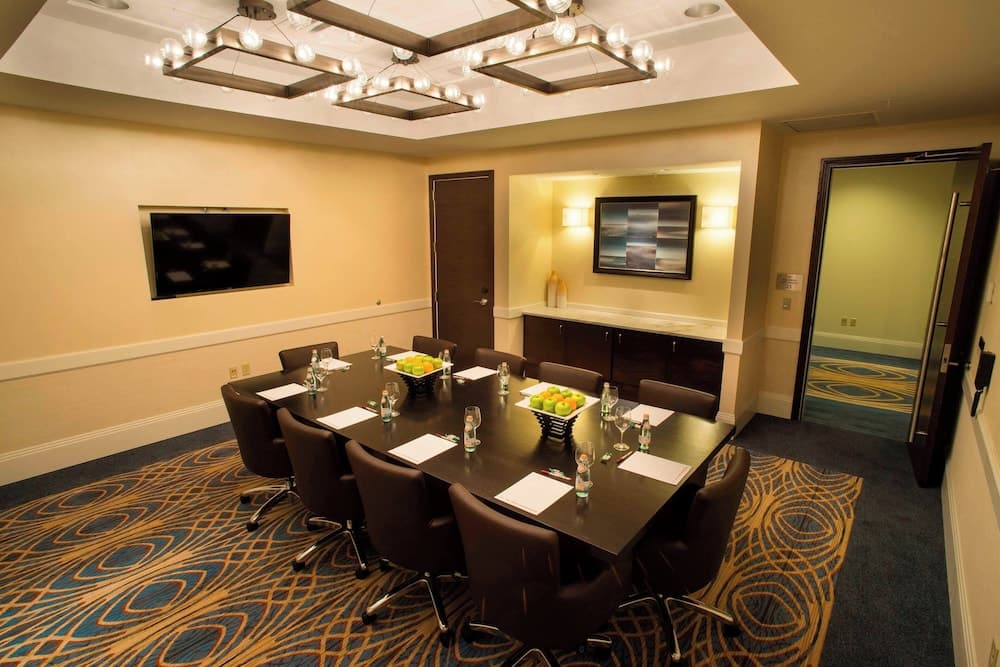 Meeting facility