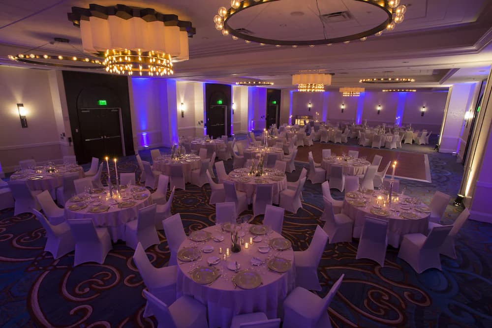 Banquet hall