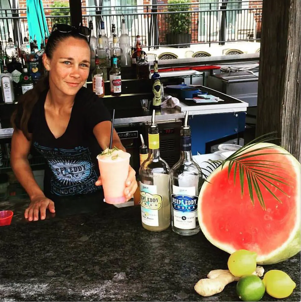 Poolside bar