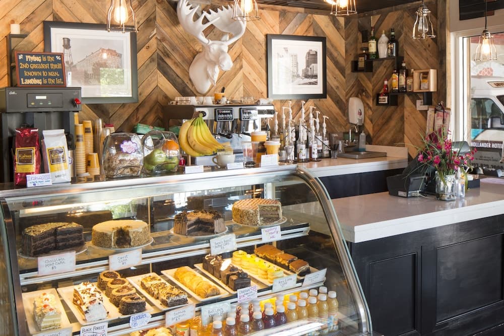 Snack bar