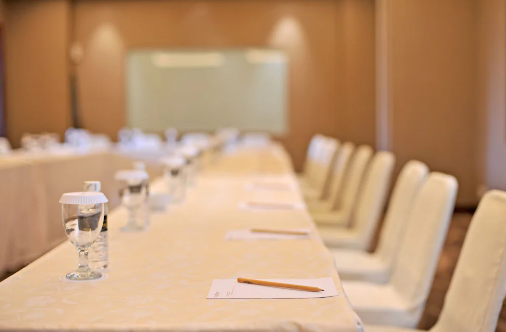 Meeting facility
