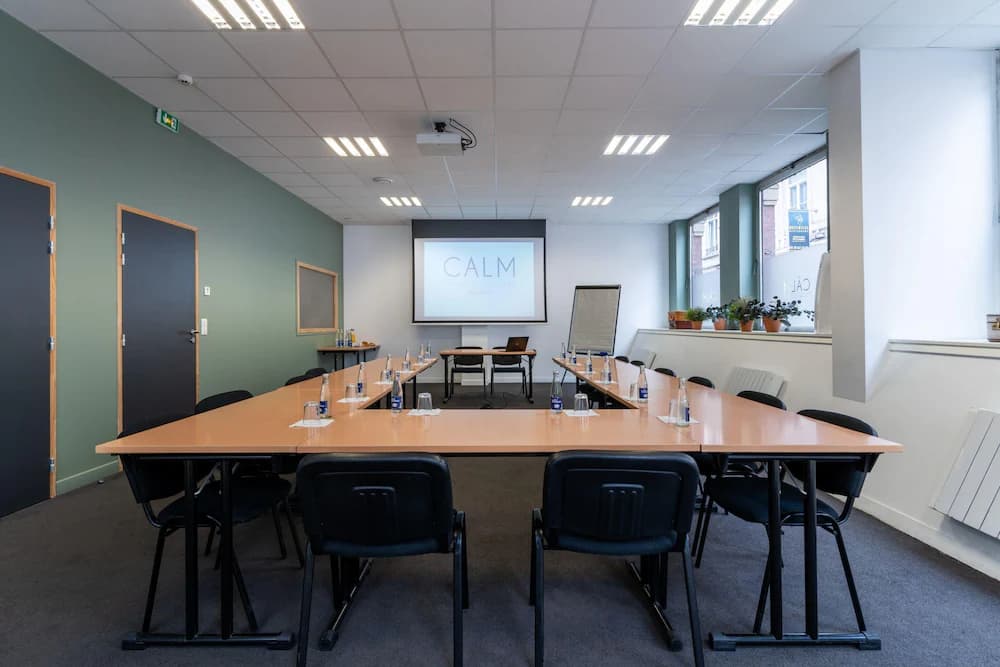 Meeting facility
