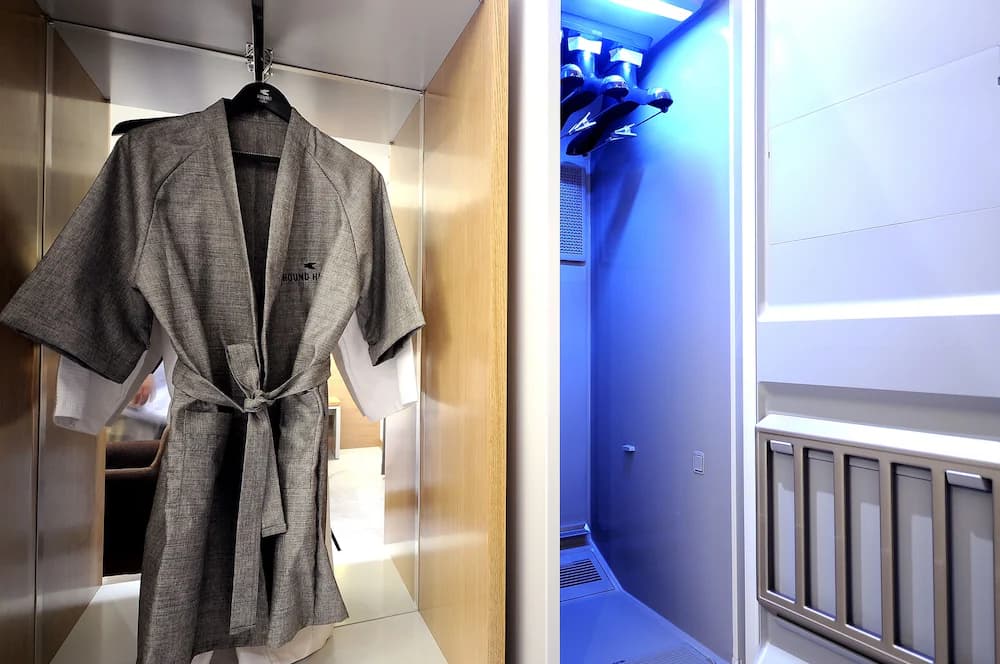 Room amenity