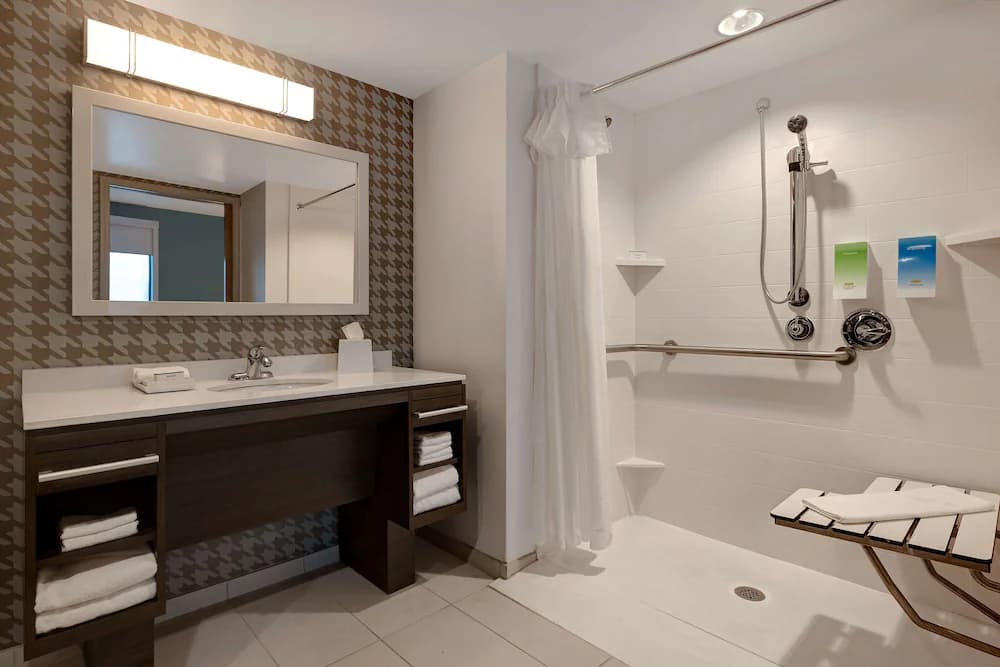 Bathroom shower