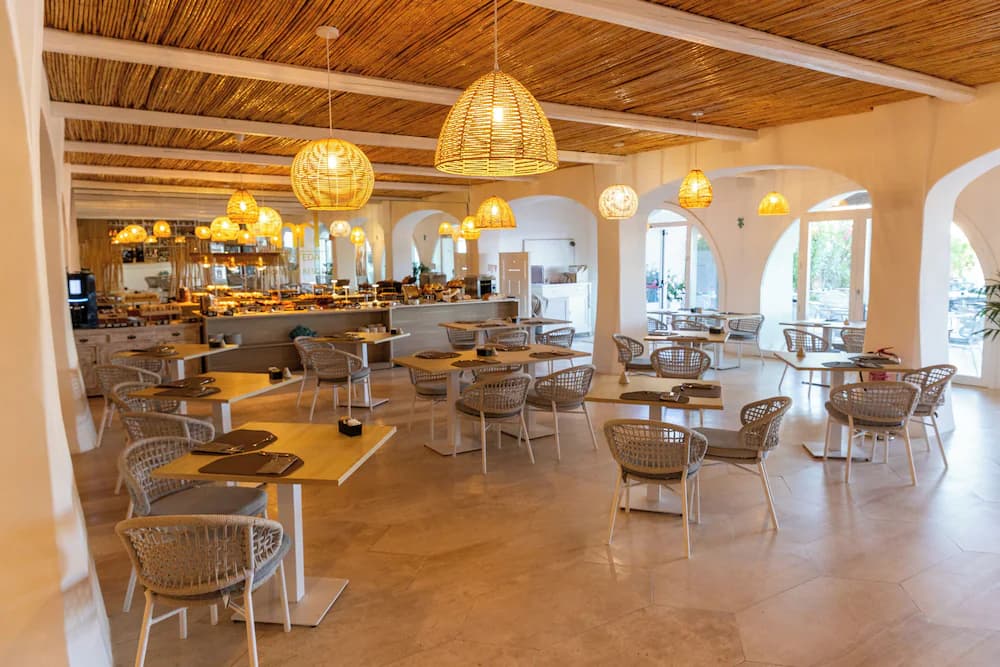 Food court