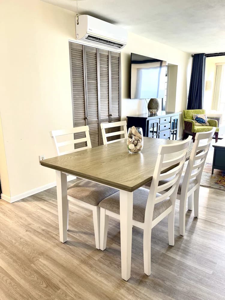 In-room dining