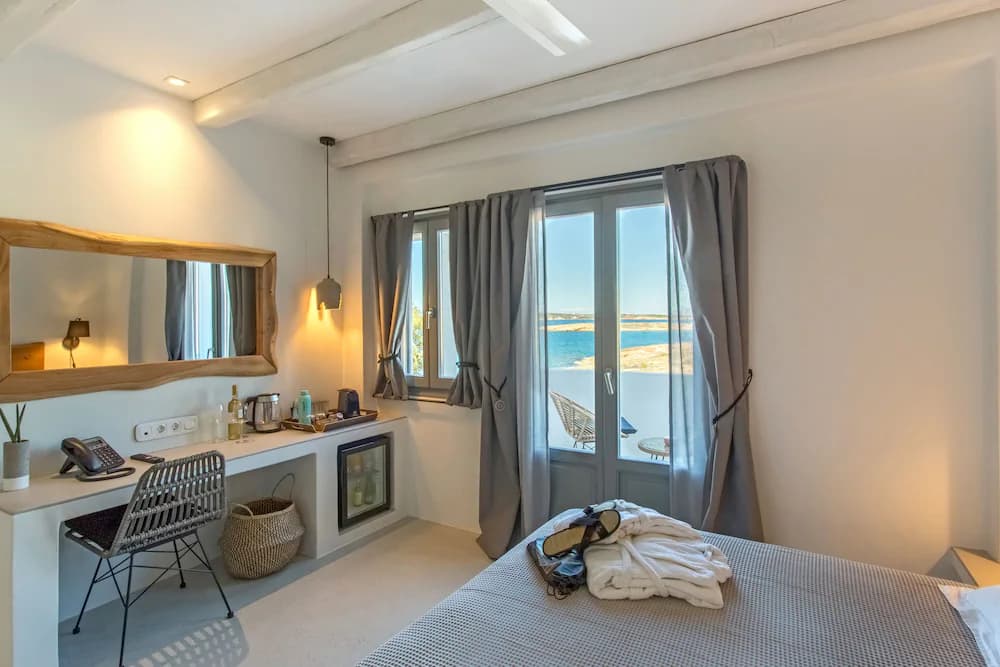 Beach/ocean view