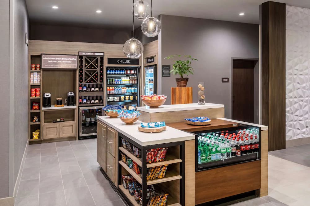 Snack bar