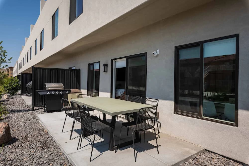 BBQ/picnic area