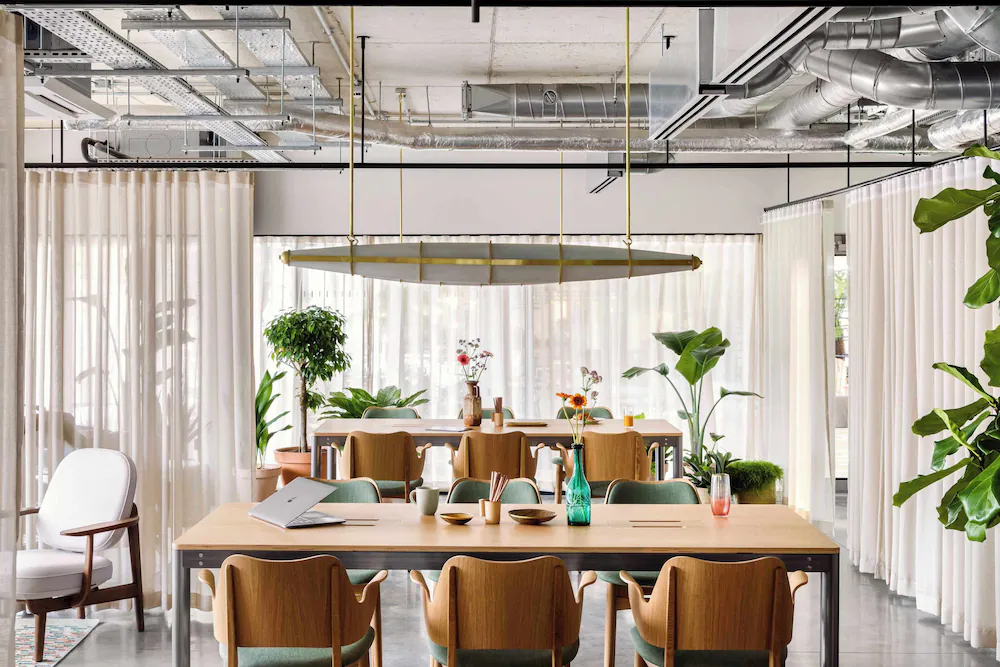Meeting facility