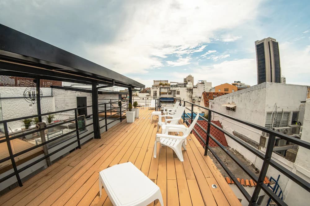 Sundeck