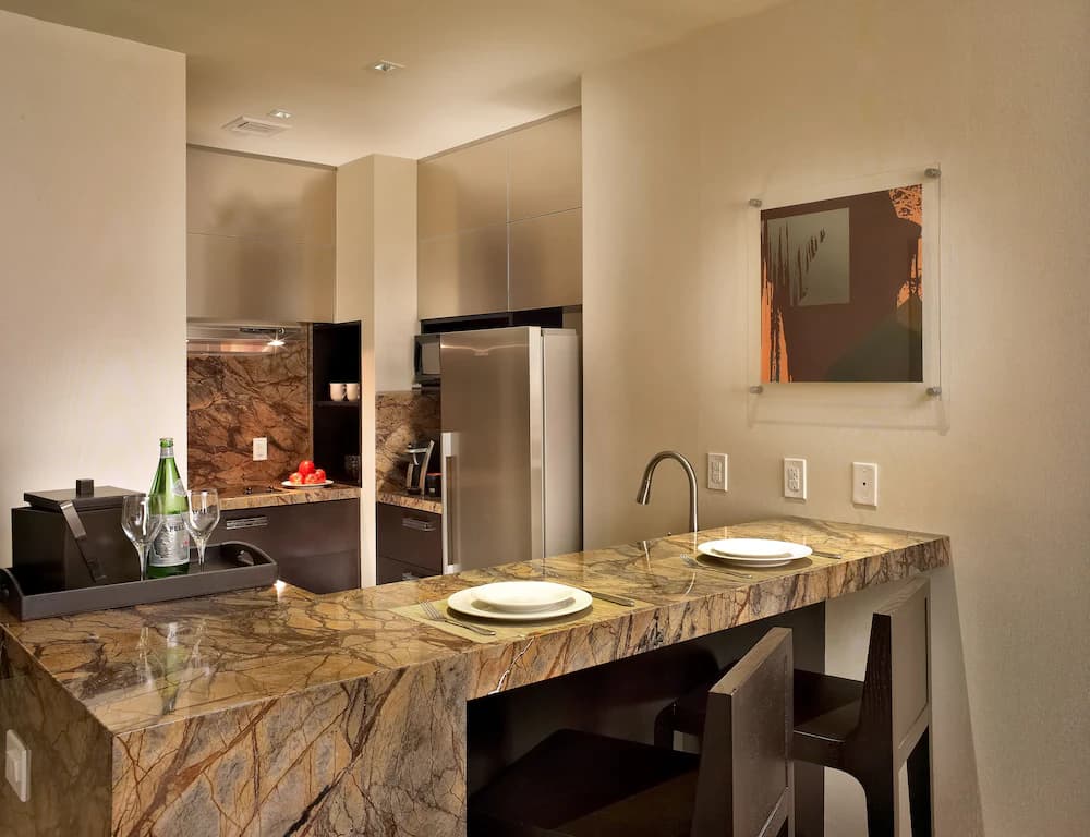 Private kitchenette