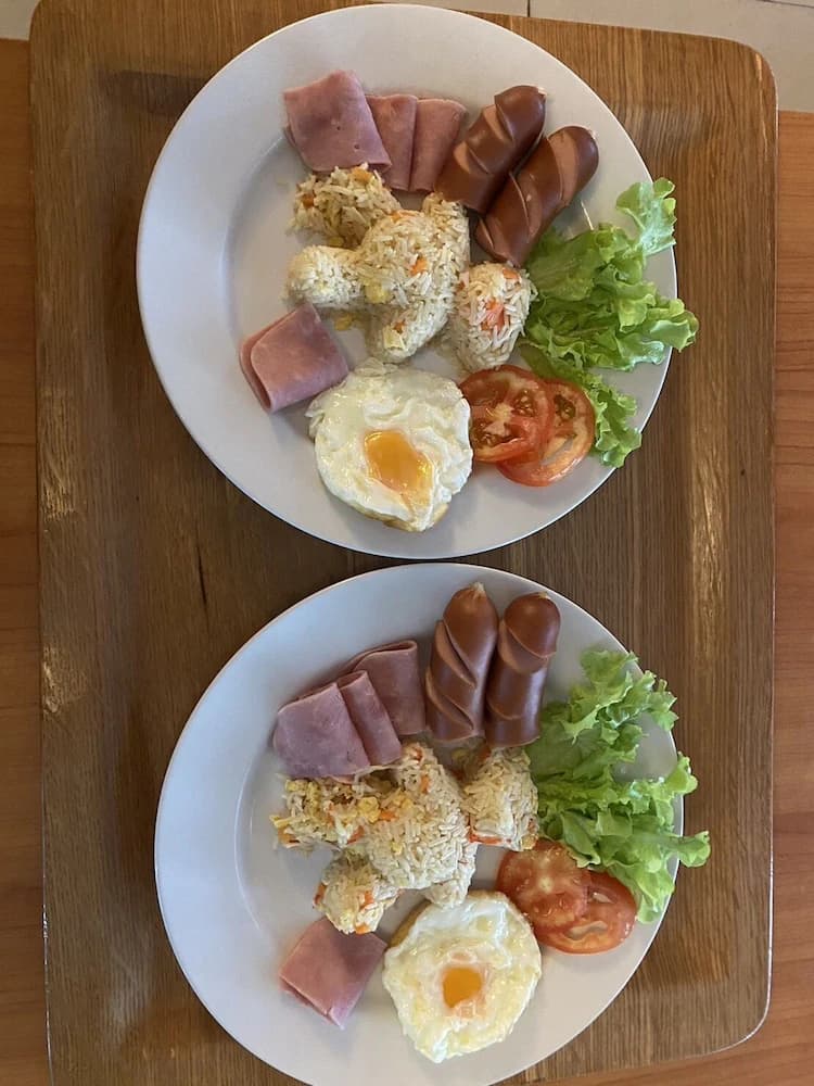 Breakfast meal