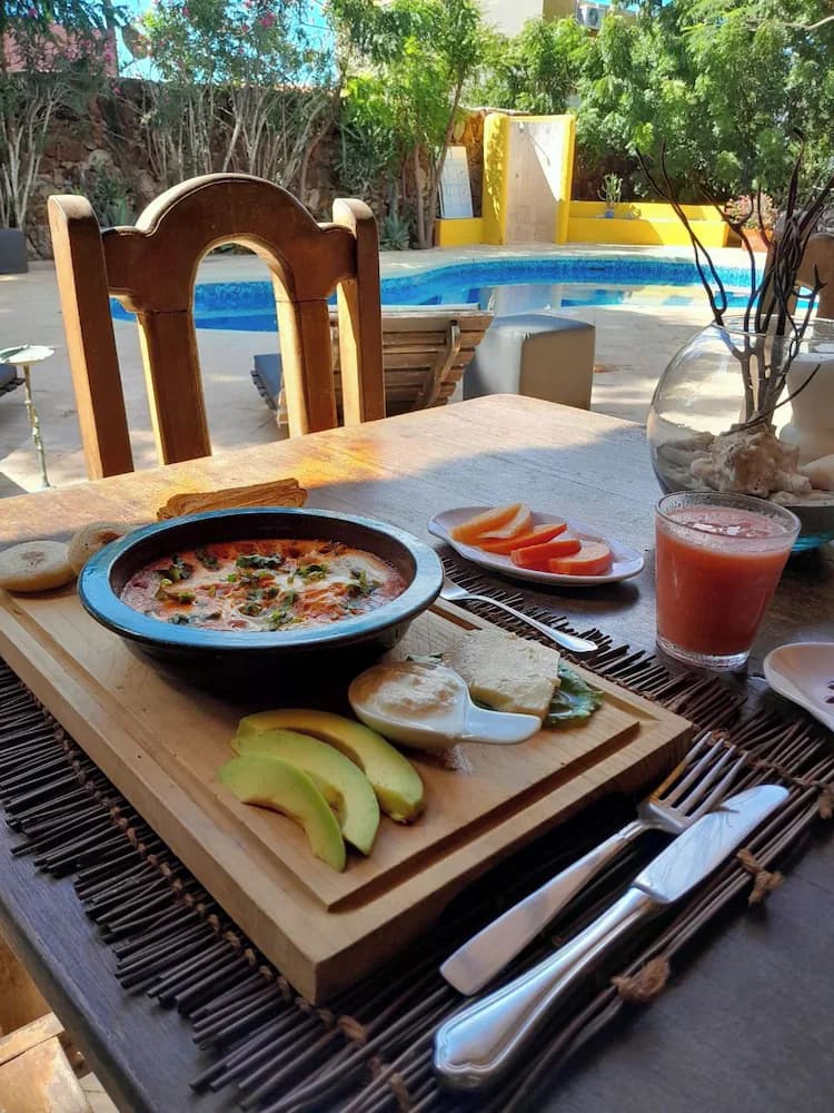 Breakfast meal