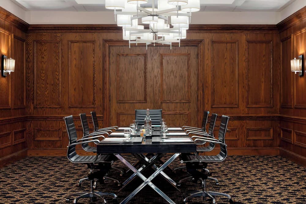 Meeting facility