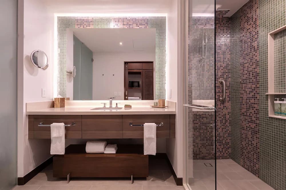 Bathroom shower