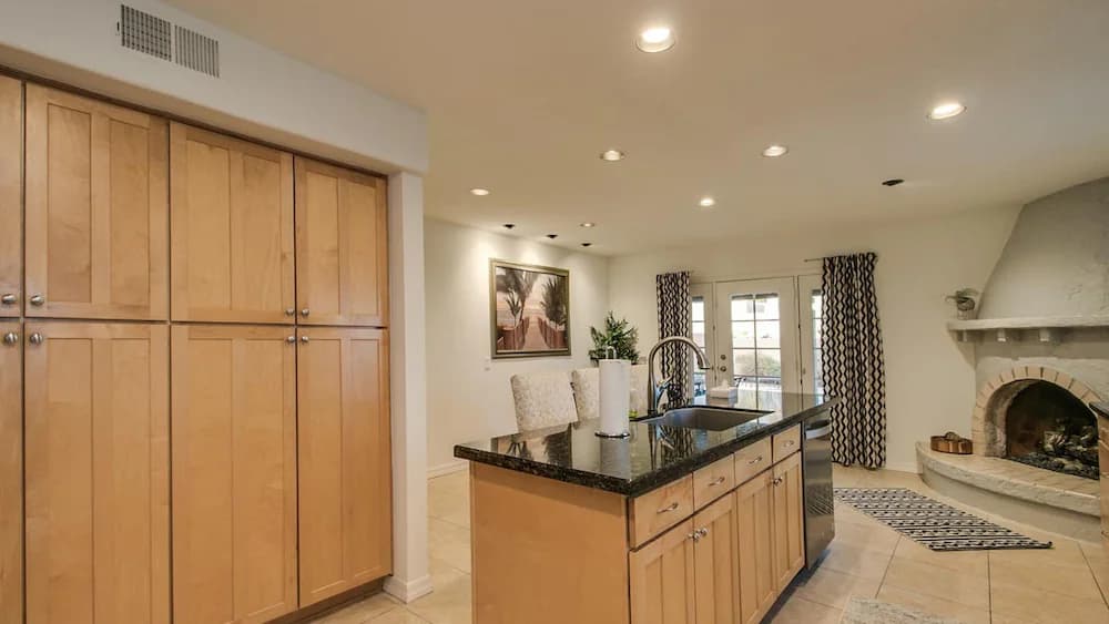 Private kitchen