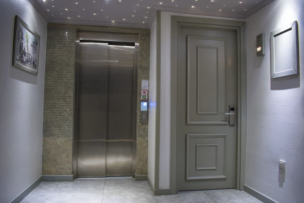 Elevator