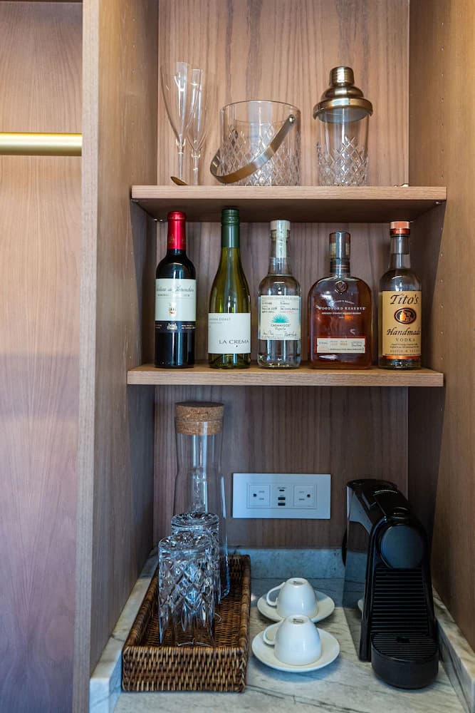 Minibar
