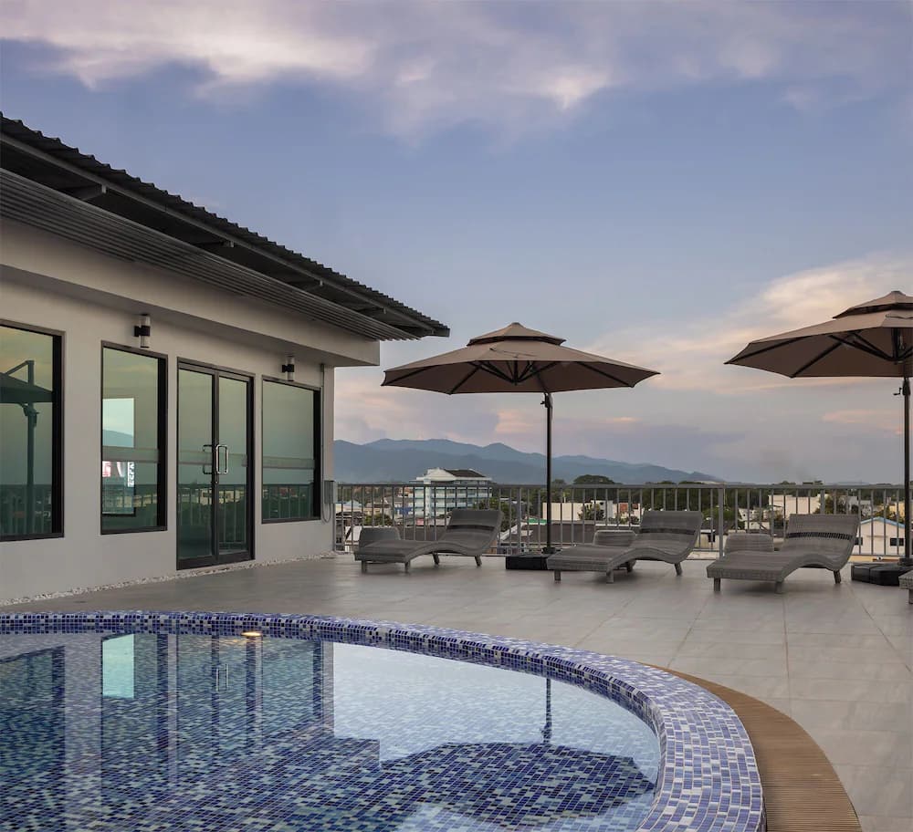 Rooftop pool
