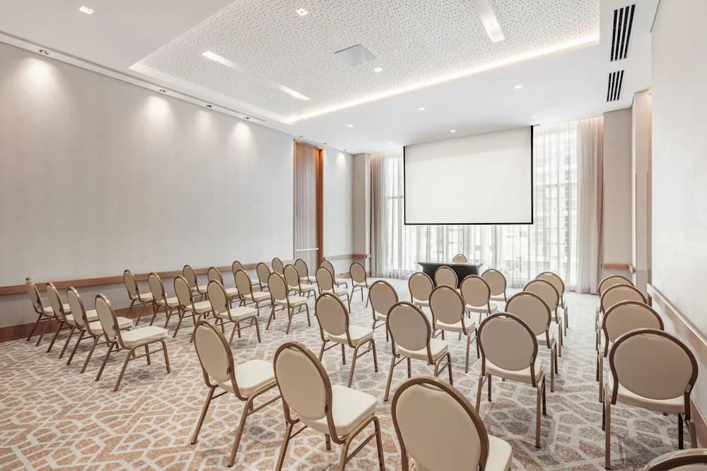 Meeting facility