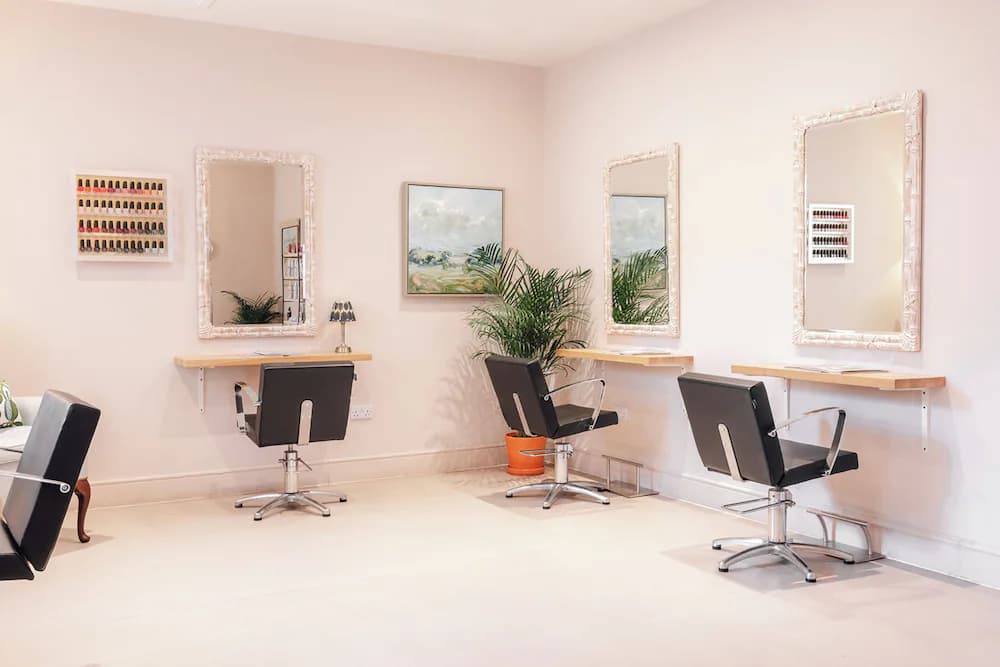 Hair salon
