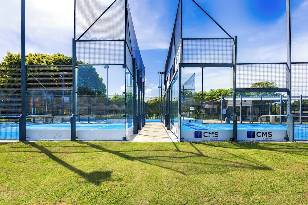 Tennis court