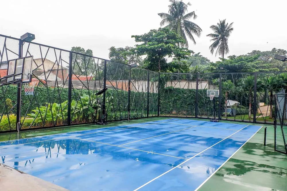 Sport court