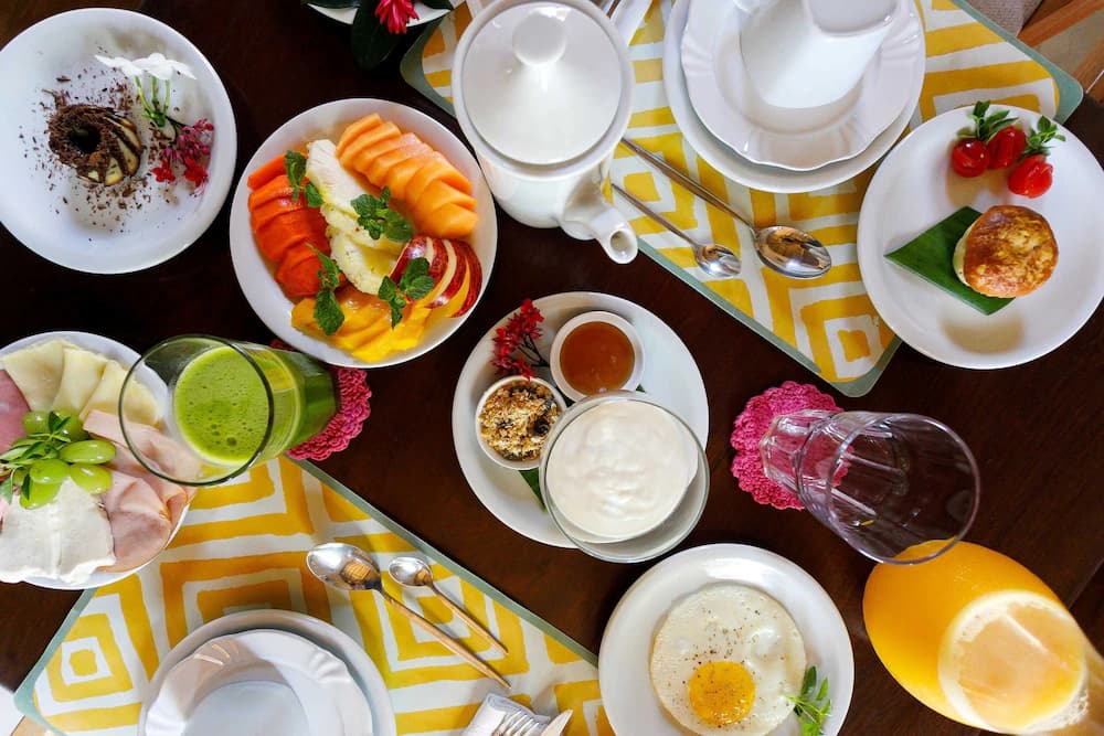 Breakfast meal