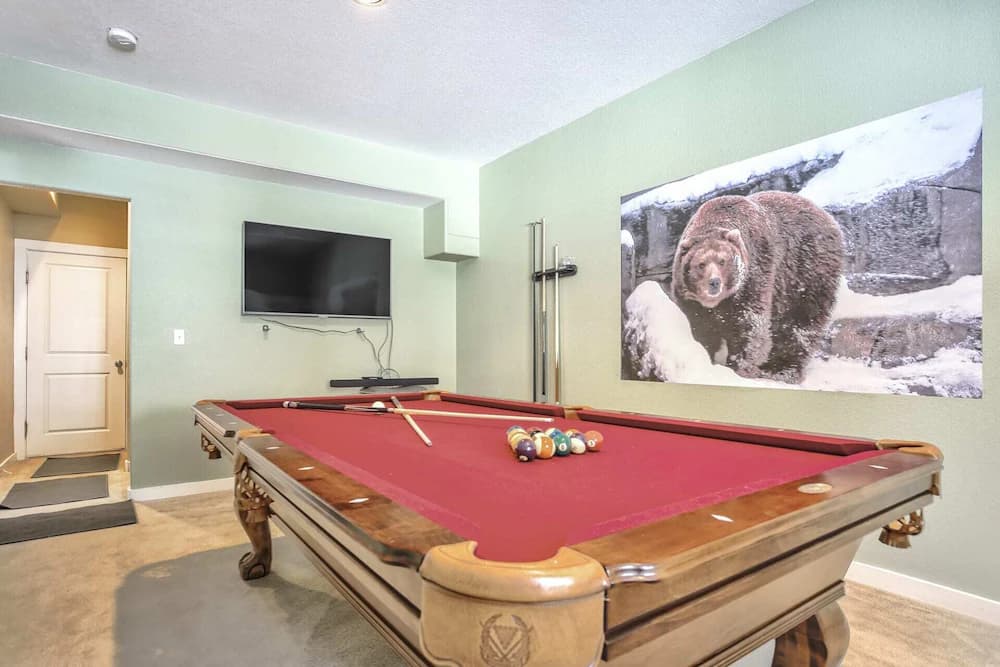 Game room