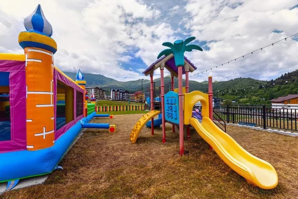 Children's play area - outdoor