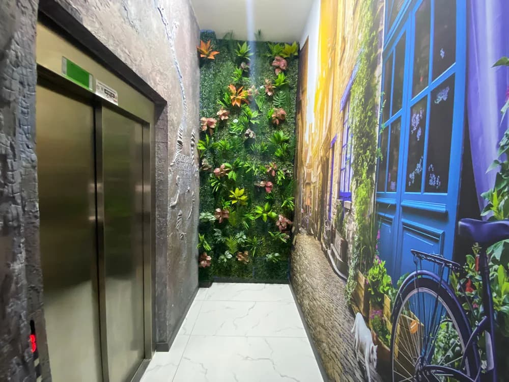 Elevator