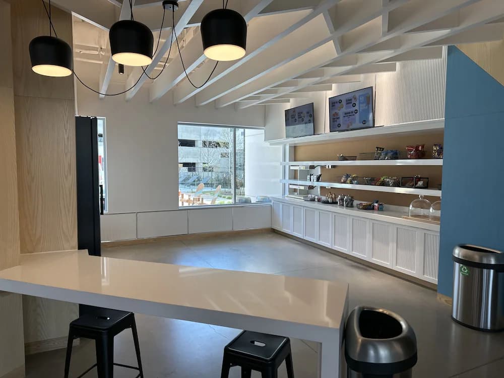 Breakfast area