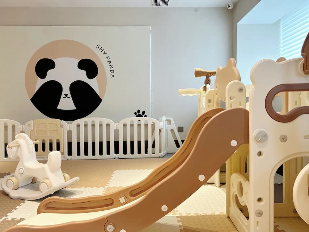 Children's play area - indoor
