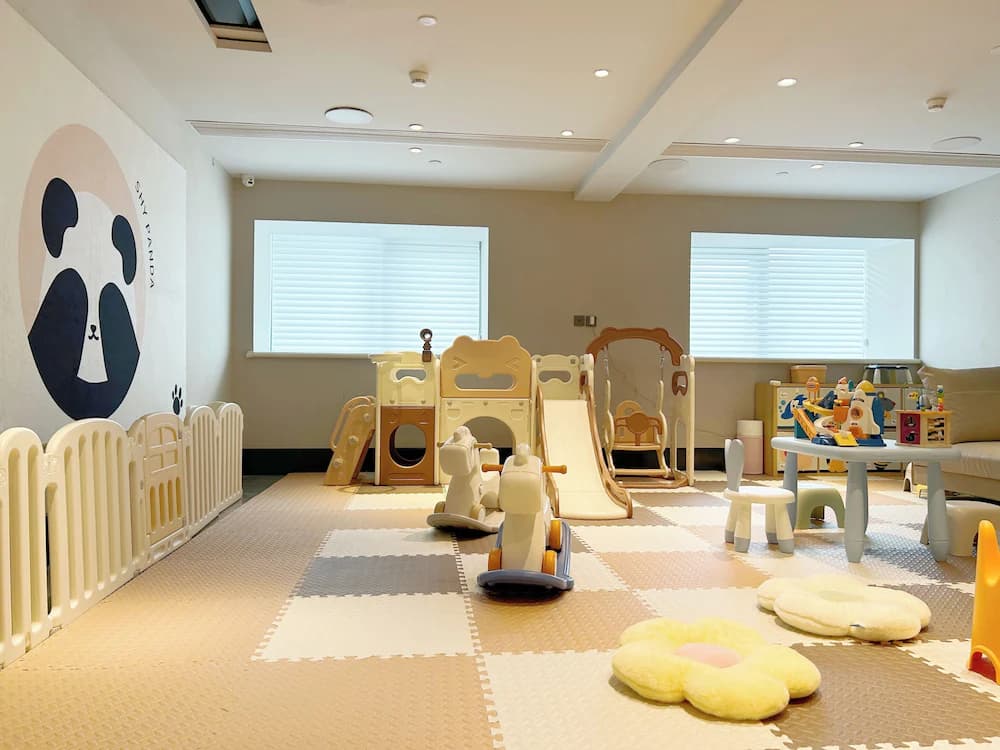 Children's play area - indoor