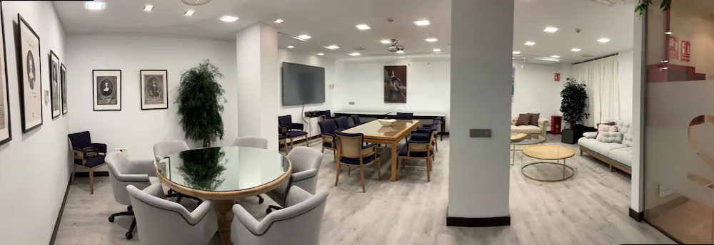 Meeting facility