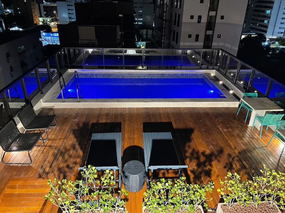 Rooftop pool