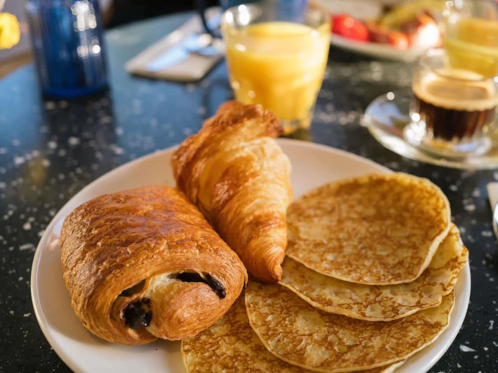 Breakfast area