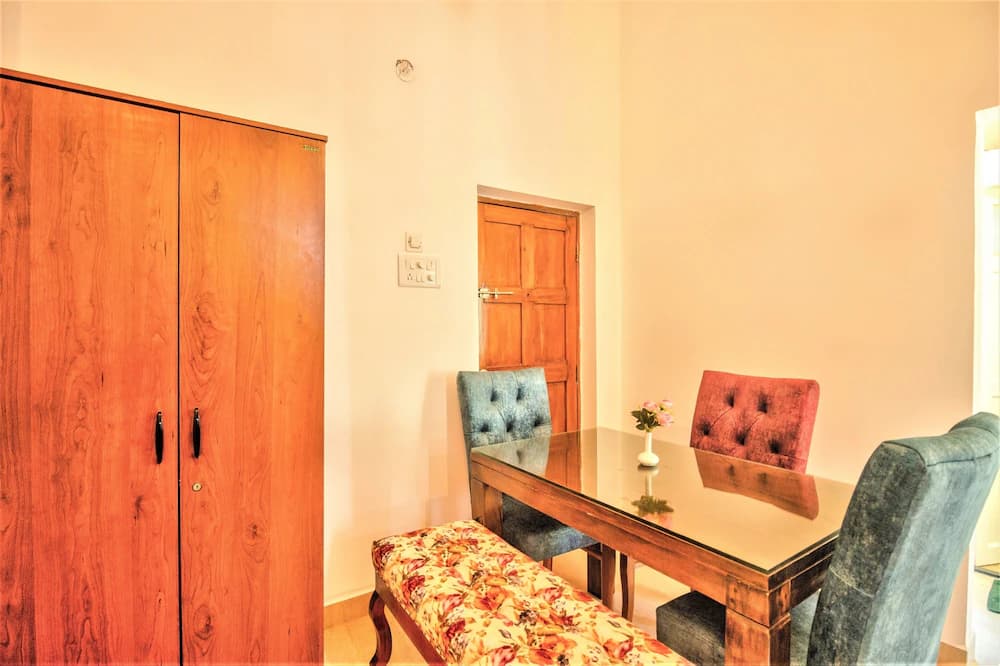 In-room dining