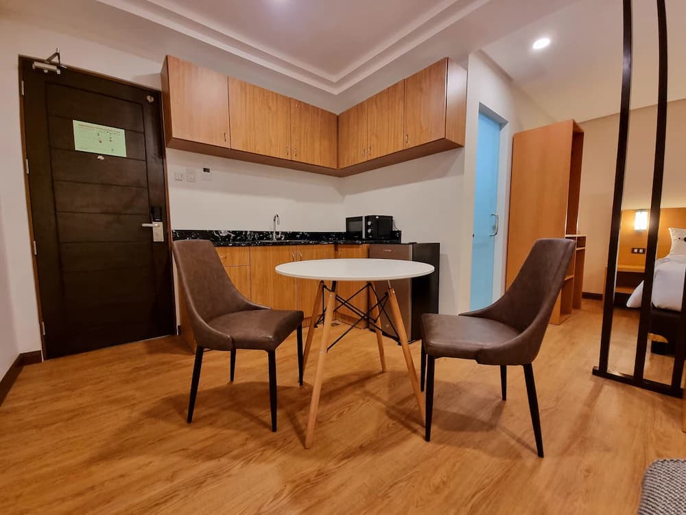 In-room dining