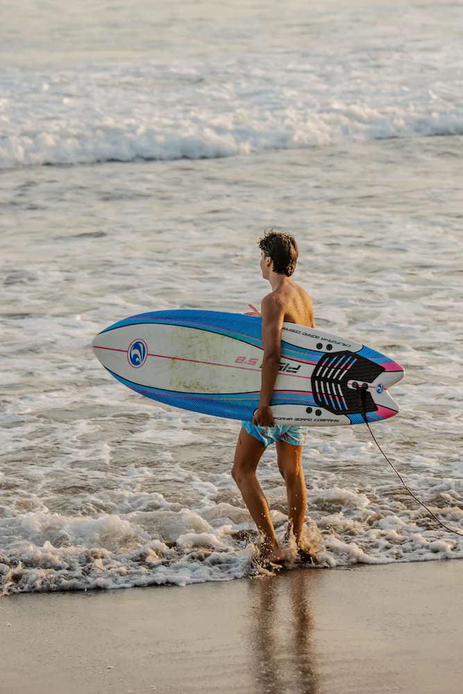 Surfing/boogie boarding