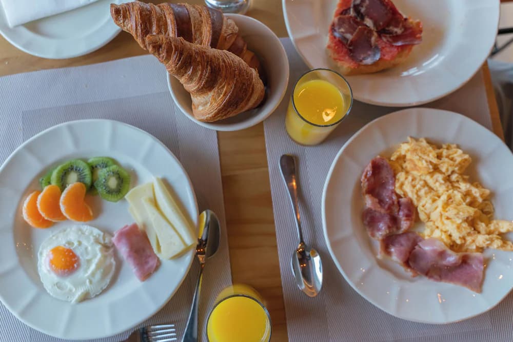 Breakfast buffet