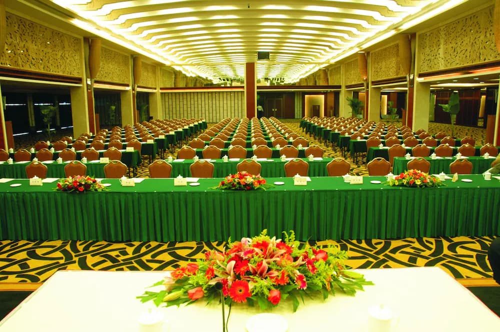 Banquet hall