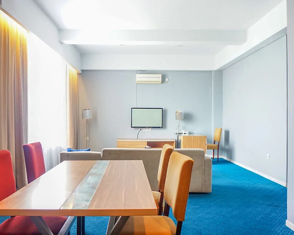 In-room dining
