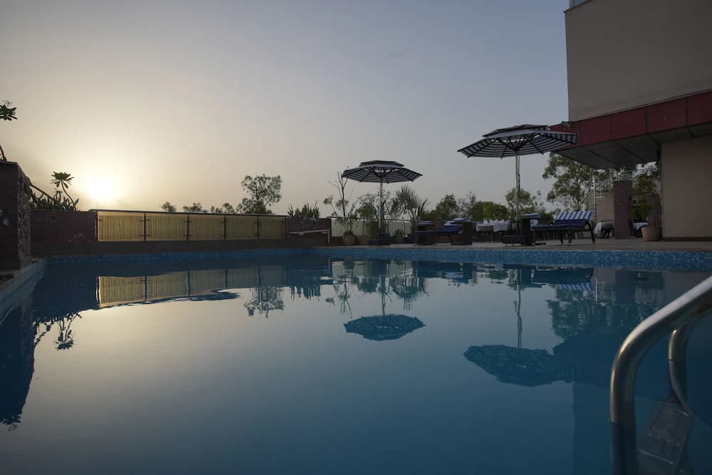 Rooftop pool