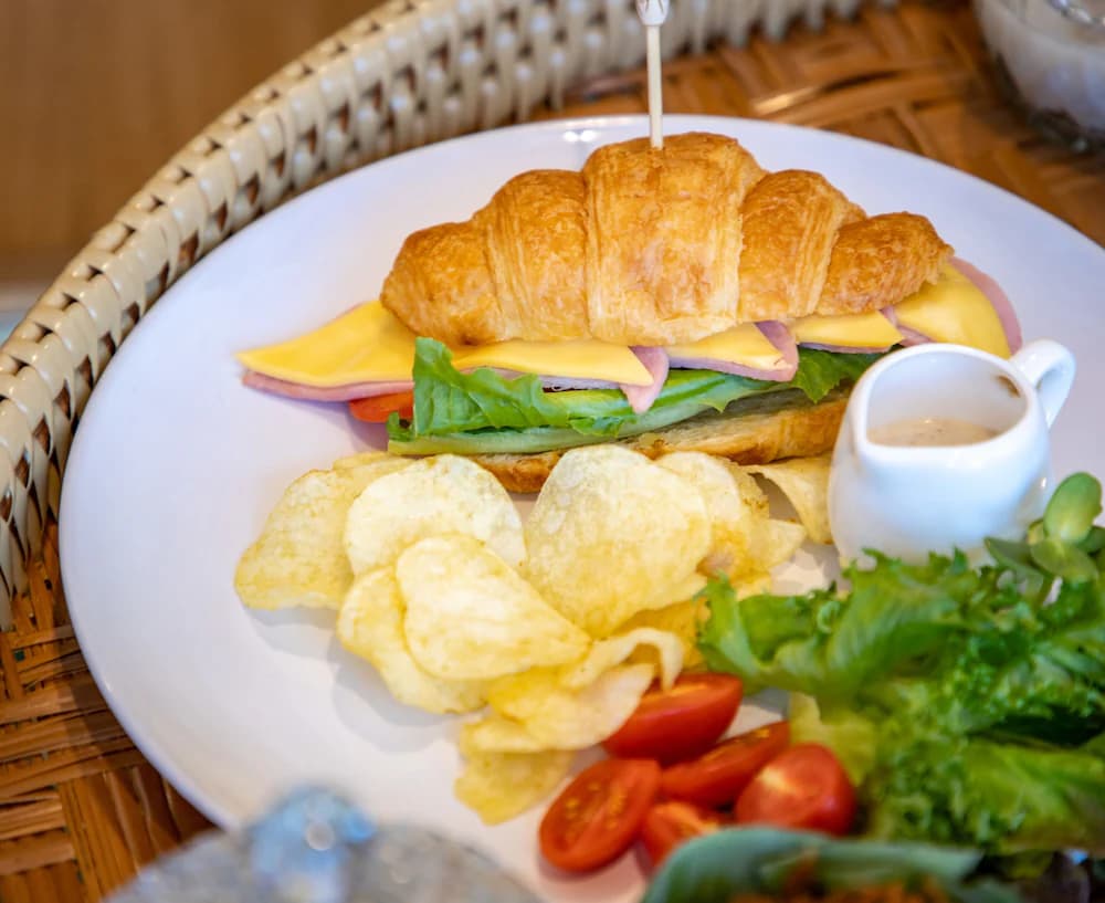 Breakfast meal