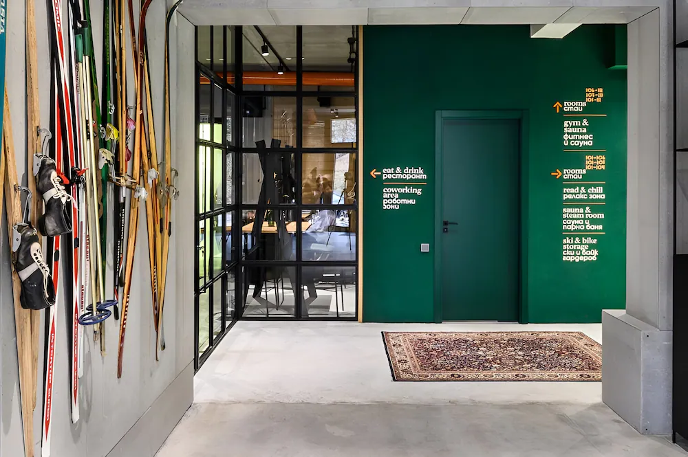 Meeting facility