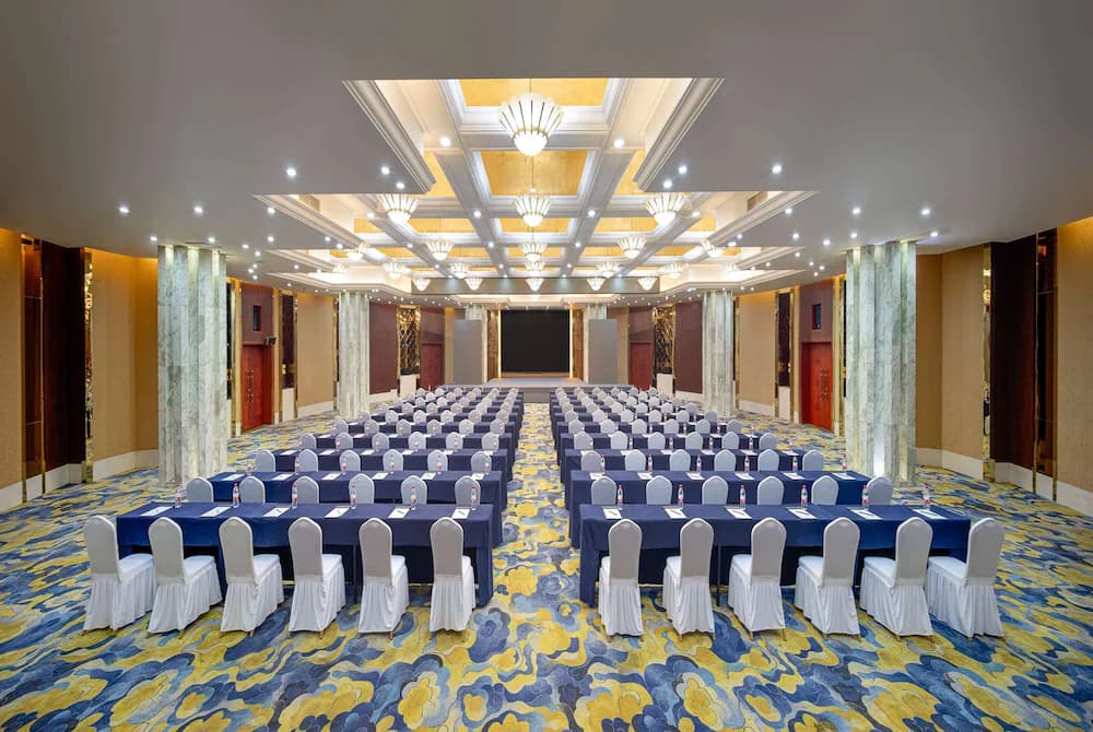 Meeting facility