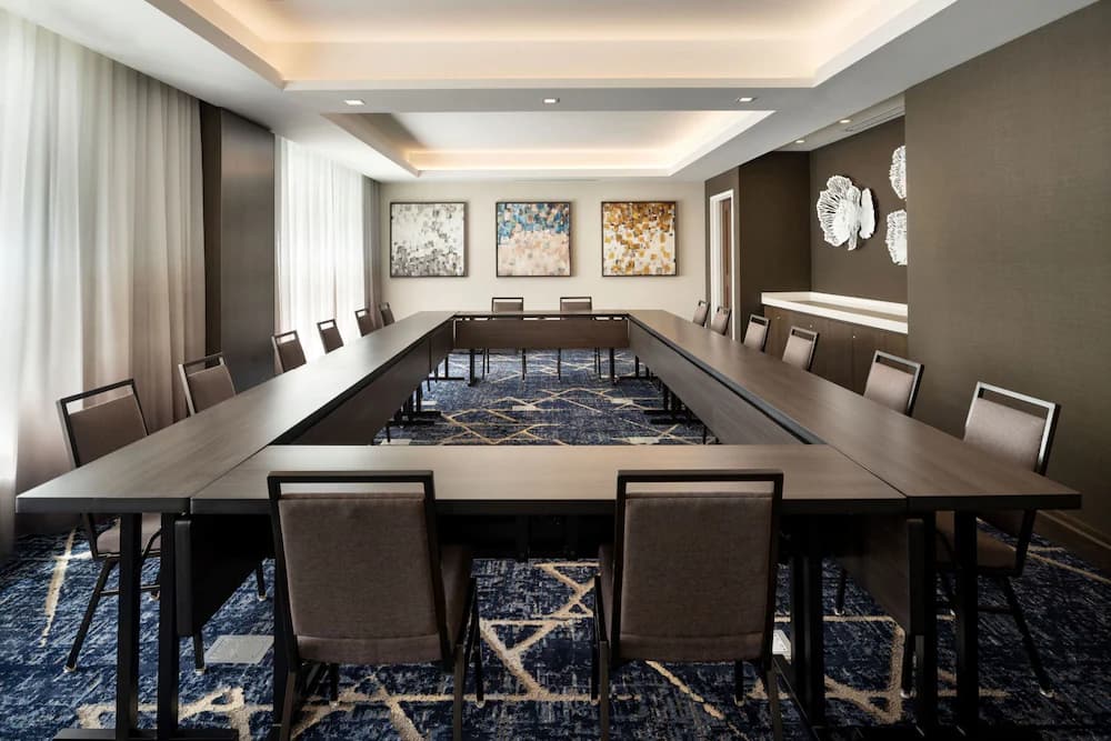 Meeting facility